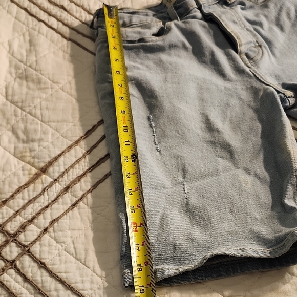 Denim&Co Light Blue Jean Distressed Shorts - Picture 6 of 12